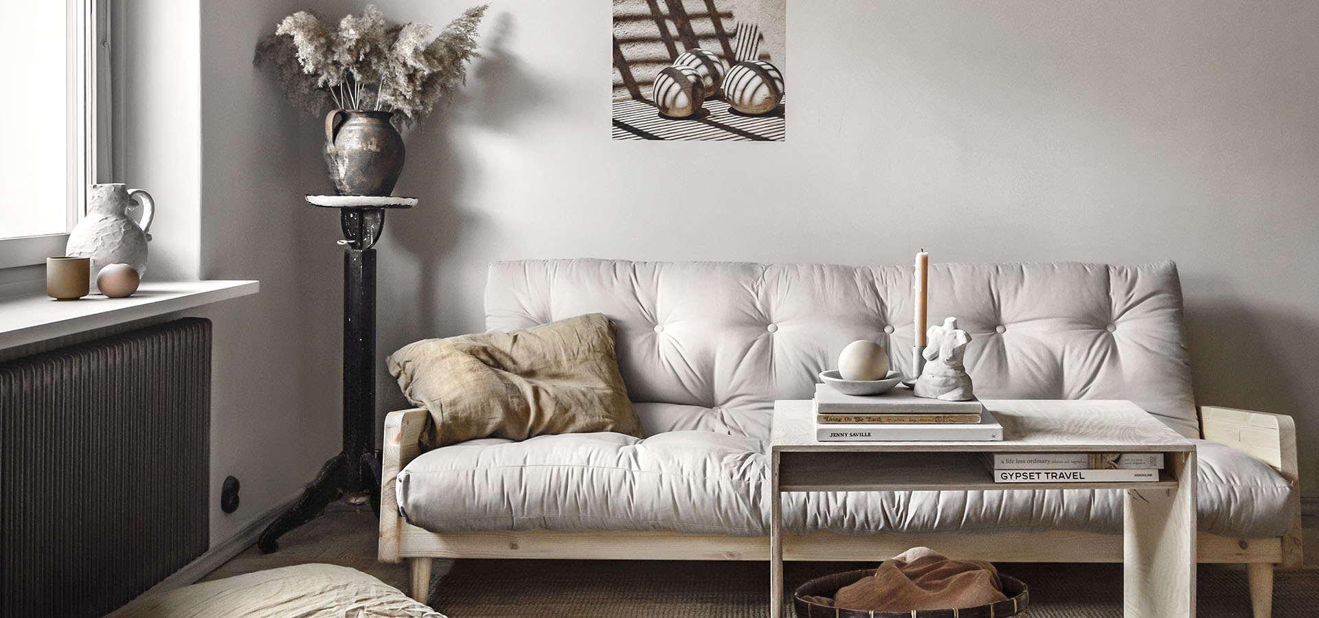 hero_vepsalainen_karupdesign_futon-sohva_beige_futon_beige_1_0000_vepsalainen_karupdesign_futon-sohva_beige_futon_beige_.jpg