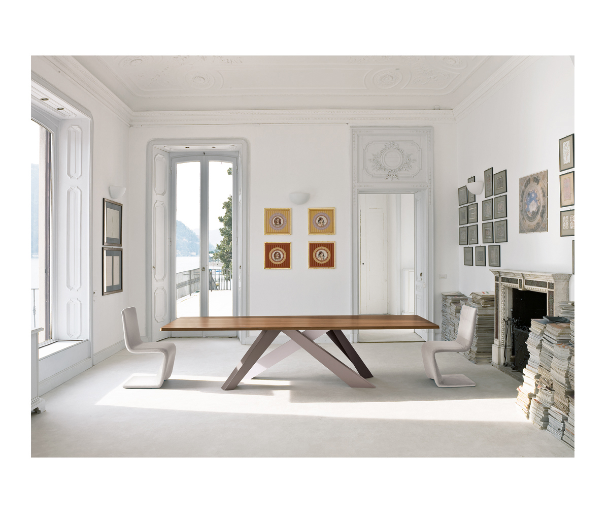 Big Table -ruokapöytä Big Table -ruokapöytä