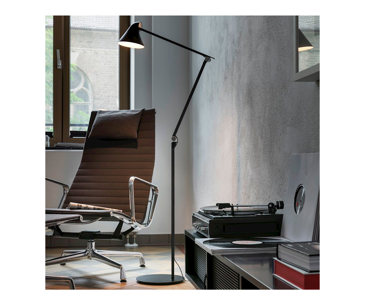 NJP Floor Lamp