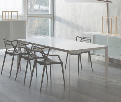 Viisto Dining Table