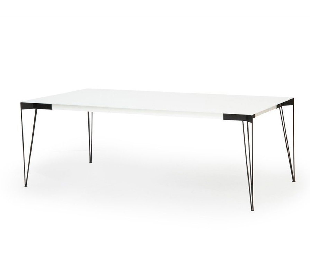 Viiva Dining Table