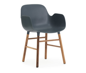 Form-tuoli käsinojilla, sininen/pähkinä