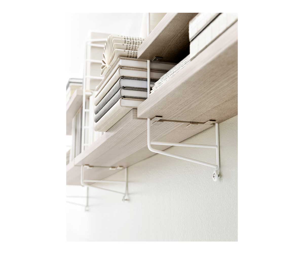 String Furniture String Pocket Shelf, White/Ash | Vepsäläinen