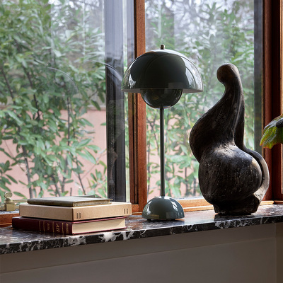 Flowerpot VP3 -pöytävalaisin