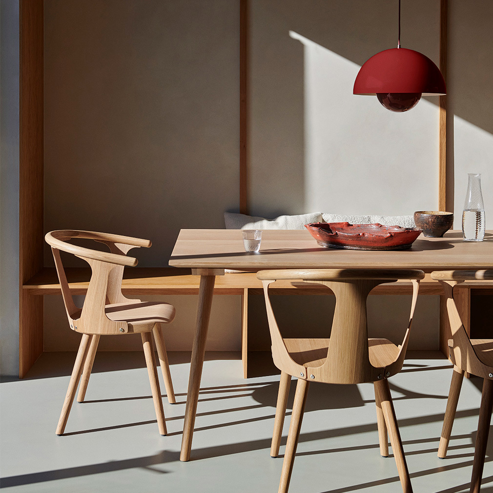 In Between SK5 Dining Table