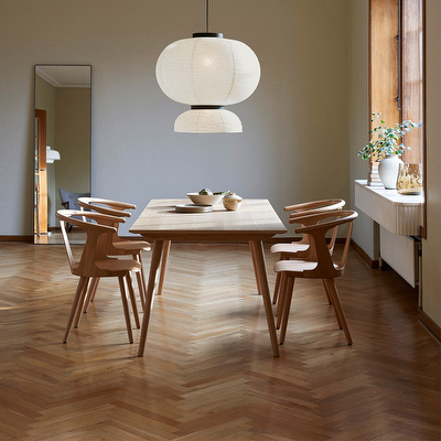 In Between SK5 Dining Table
