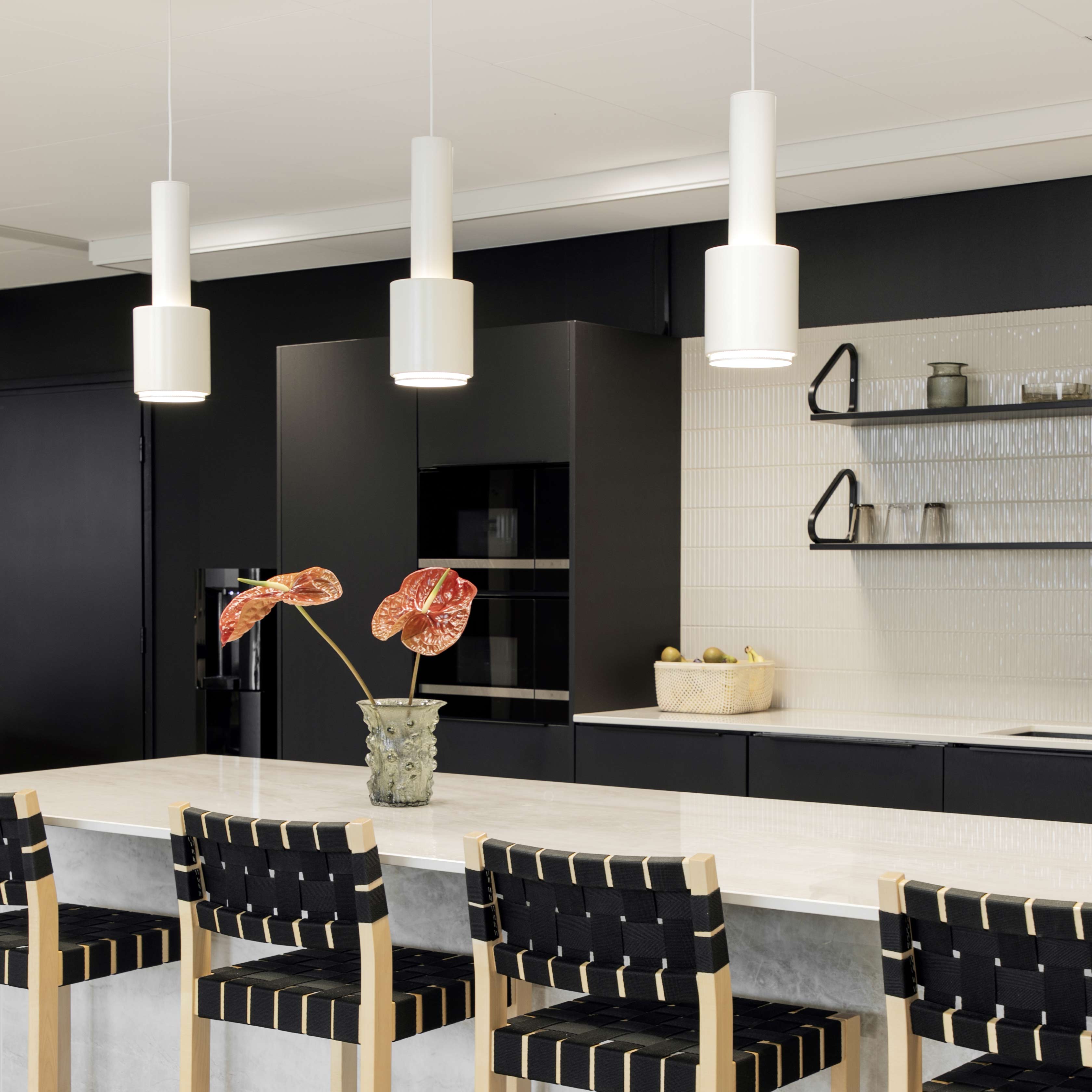 Artek Pendant Light A110, White/Brass | Vepsäläinen