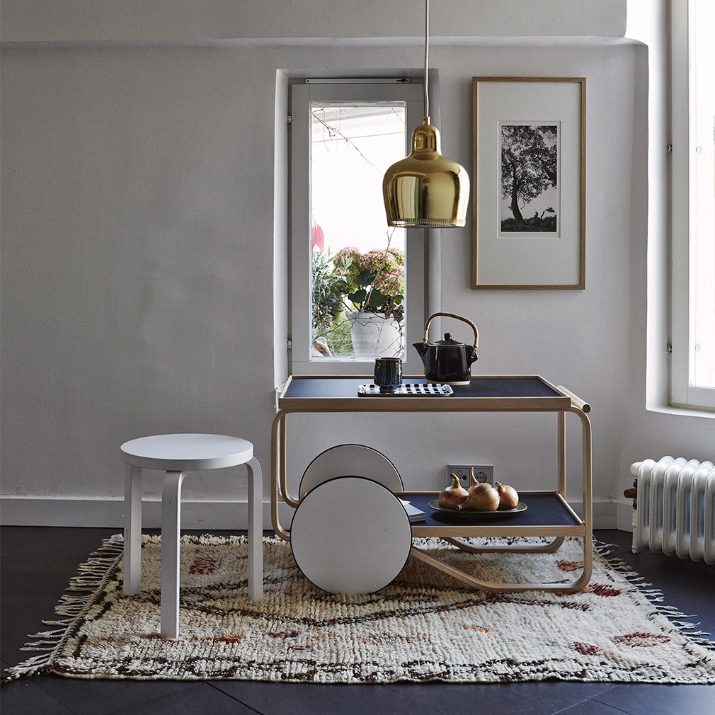 Tea Trolley 901