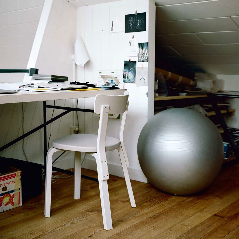 Chair 69