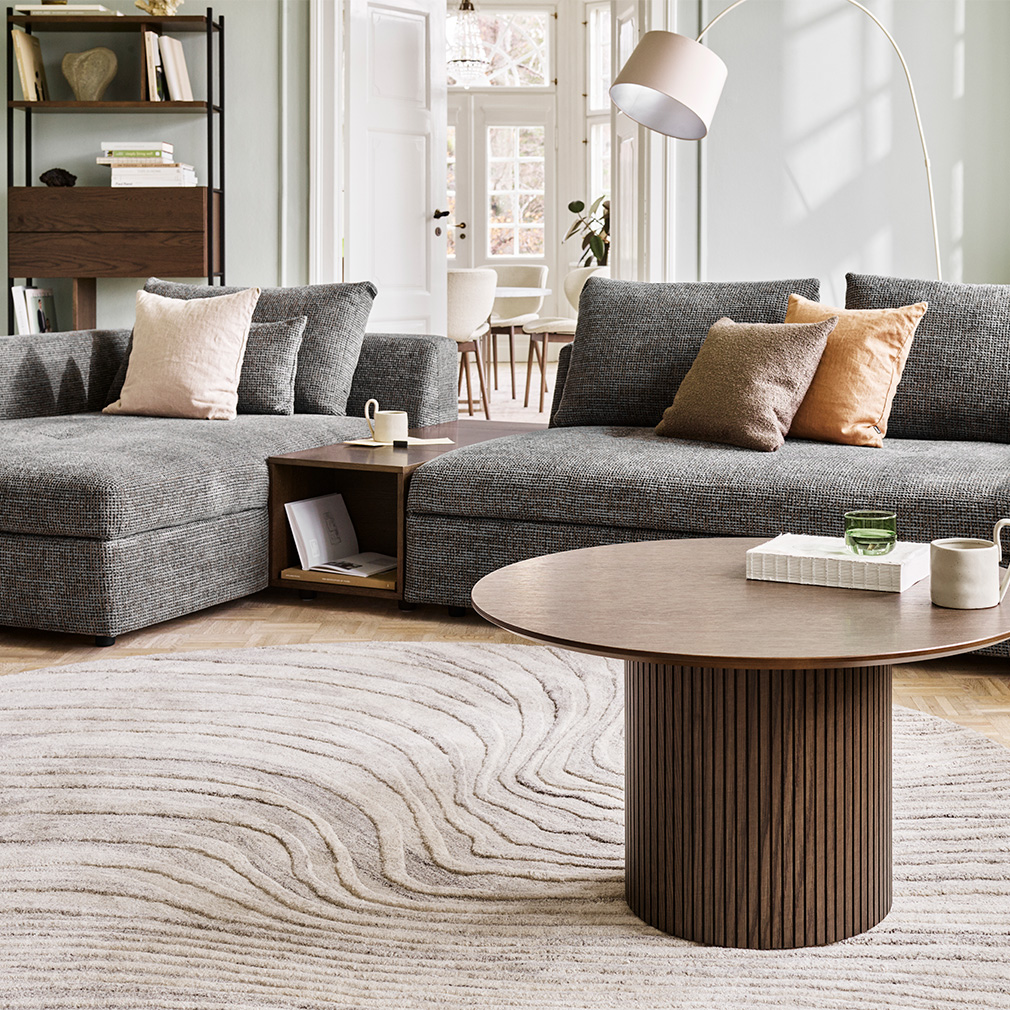 BoConcept Bergamo Sofa, Tuscany Fabric 3204 Green / Dark Oak