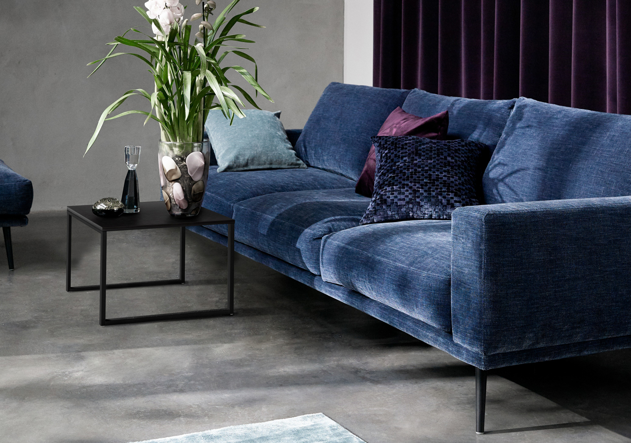BoConcept Carlton Sofa, Napoli Fabric 2257 Blue | Vepsäläinen