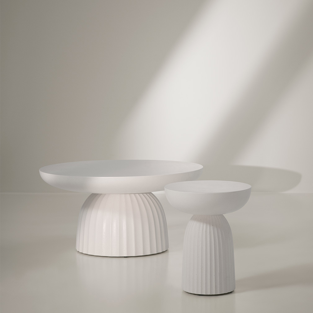 Expose Coffee Table