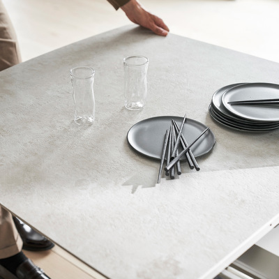 Florentina Extendable Dining Table