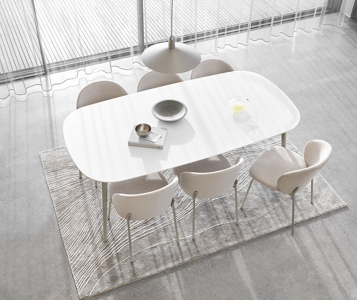 Boconcept extendable shop table