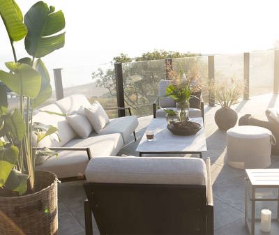 Lyra Coffee Table