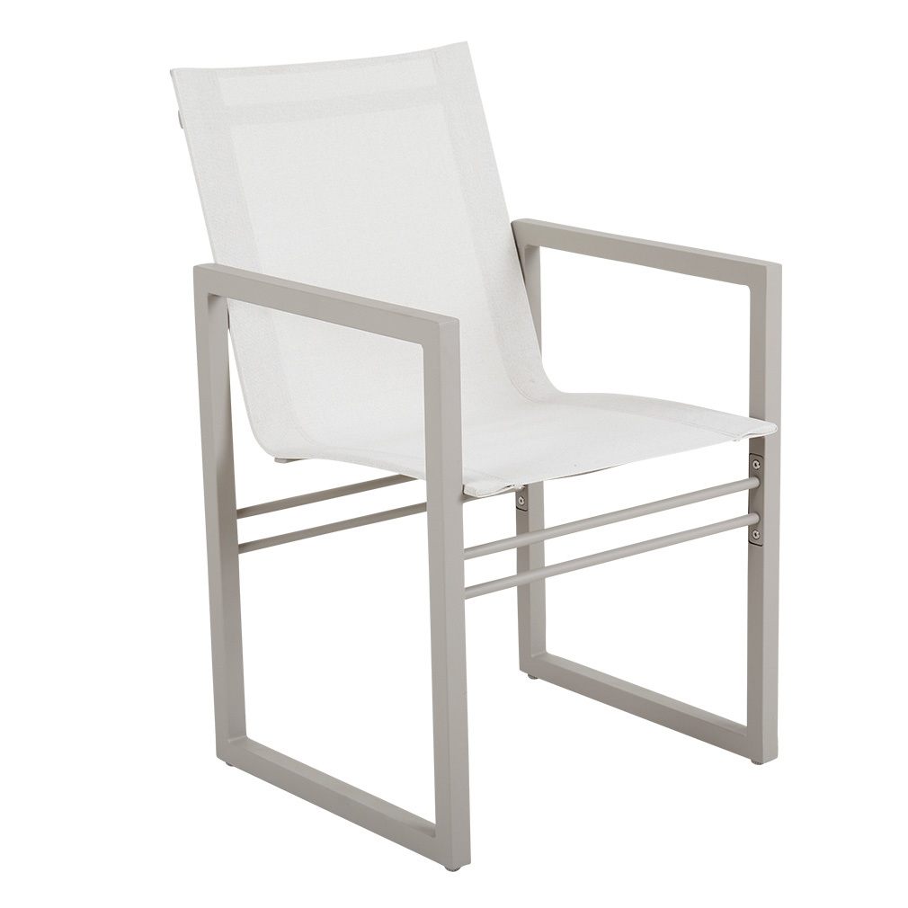 Vevi Chair