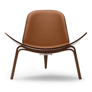 CH07 Armchair, Oiled Walnut / Brown Leather