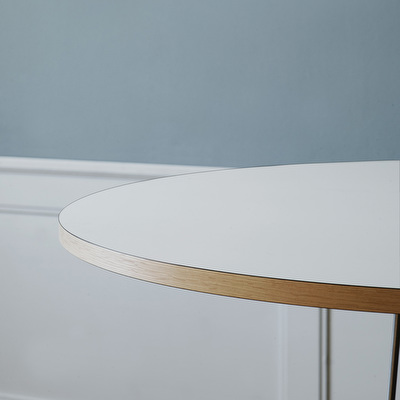 Embrace Dining Table