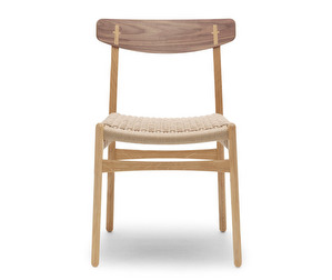 CH23 Chair, Oiled Oak-Walnut / Natural