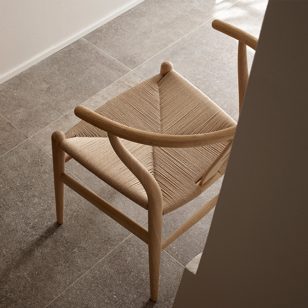Soaped oak wishbone chair sale