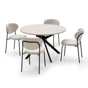 Cozy- jatkettava ruokapöytä ja tuolit, vaaleanbeige/musta/hiekka, 6 tuolia