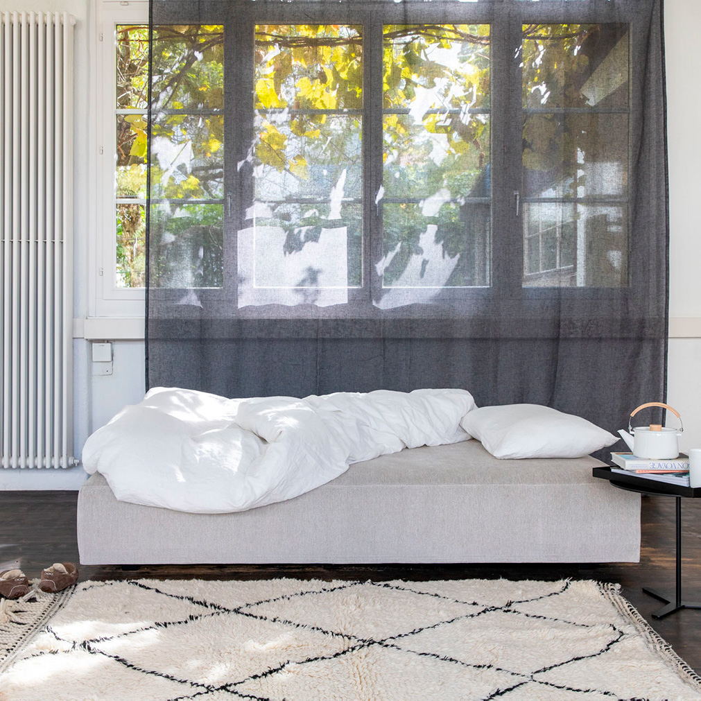 Eilersen Playground Sofa, Tangent Fabric 37 | Vepsäläinen