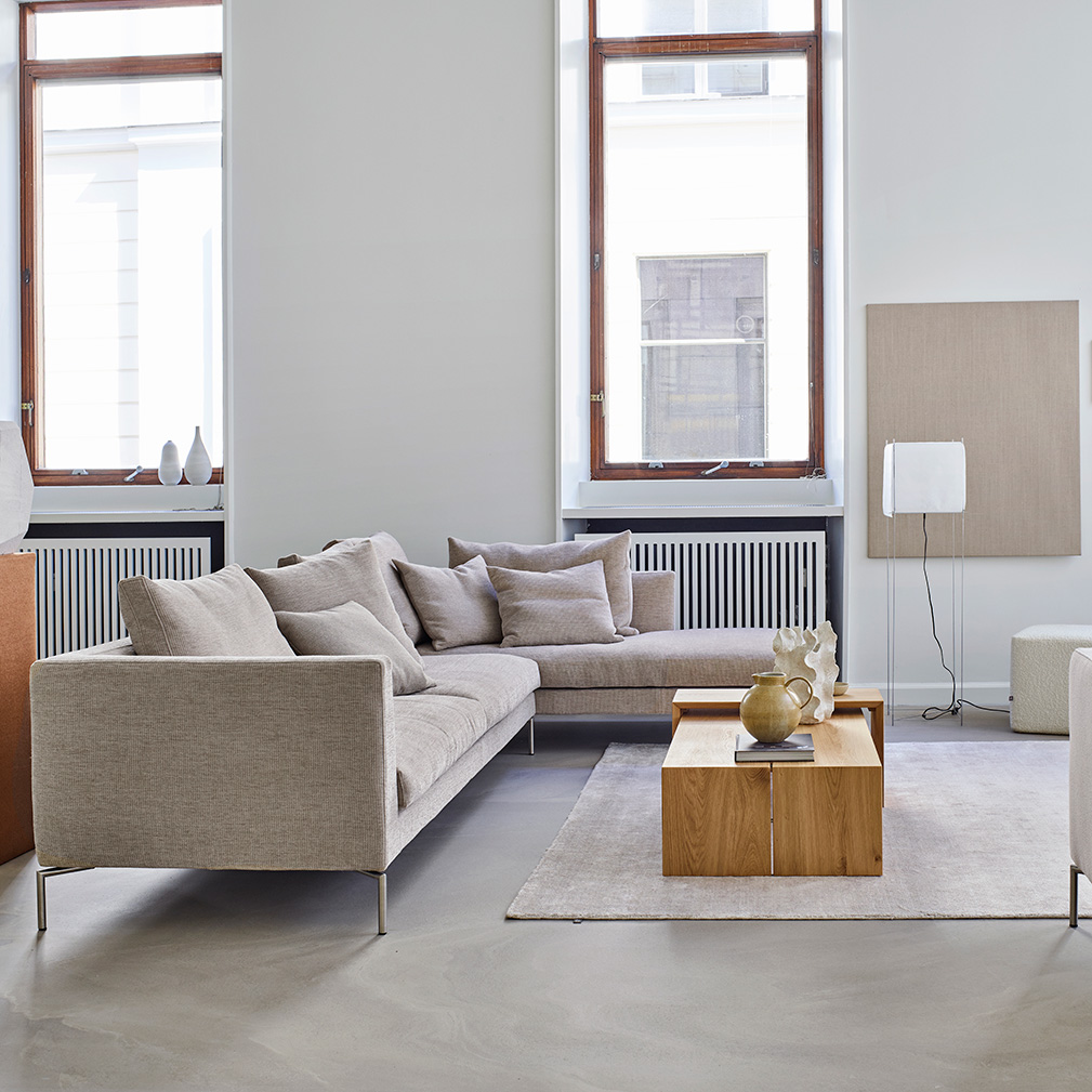 Eilersen Ra Chaise Sofa, Pond Fabric 07 Beige | Vepsäläinen Eilersen Ra Chaise Sofa, Pond Fabric 07 Beige | Vepsäläinen