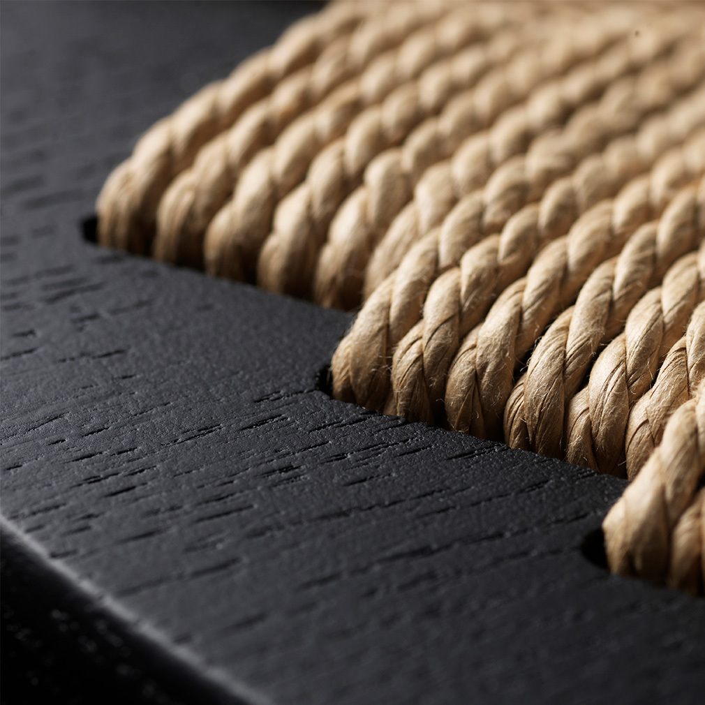 J165C Stool
