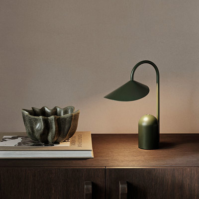 Arum Portable -pöytävalaisin