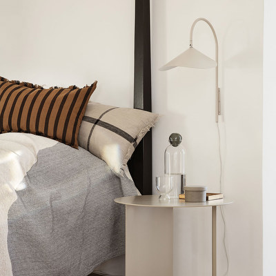 Arum Wall Lamp