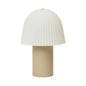 Frill Portable -pöytävalaisin, cashmere / valkoinen, ladattava