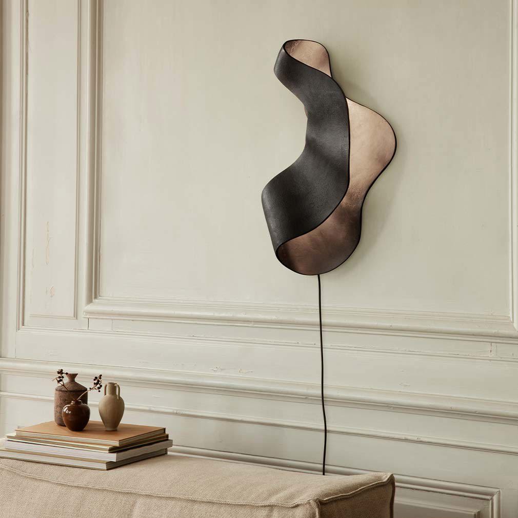 Oyster Wall Lamp
