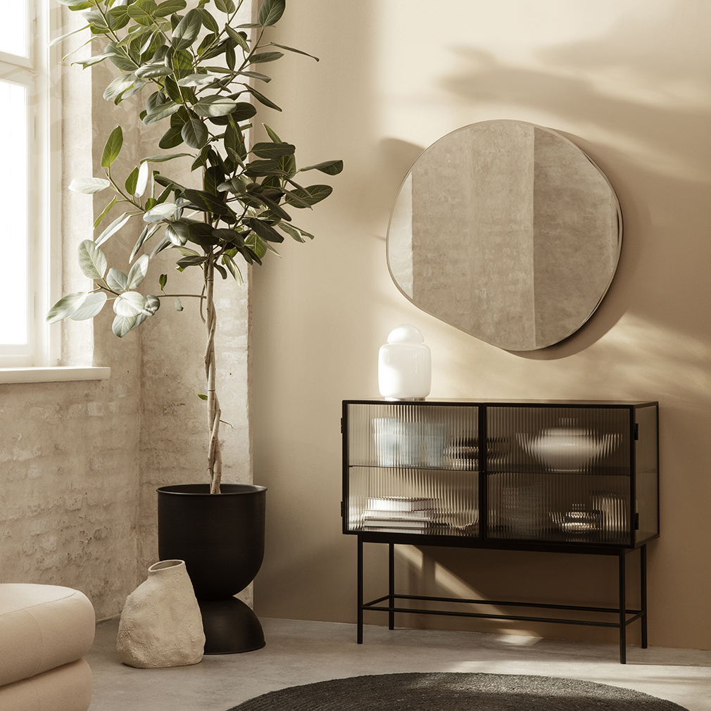 Small Pond mirror in organic shape | Available in several