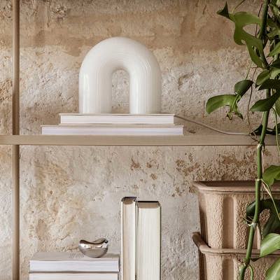 Vuelta Table Lamp