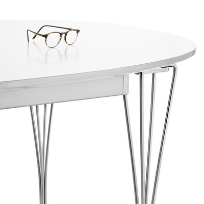 Extendable Dining Table B619, “Superellipse”