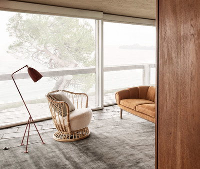 Gräshoppa Floor Lamp