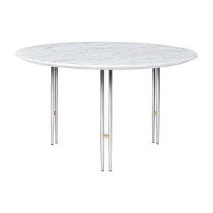 IOI -sohvapöytä, valkoinen marmori / kromi, ⌀ 70 cm IOI -sohvapöytä, valkoinen marmori / kromi, ⌀ 70 cm