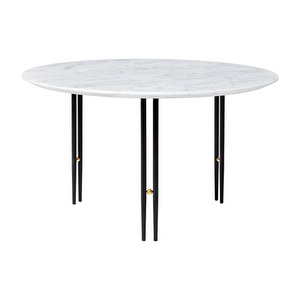 IOI -sohvapöytä, valkoinen marmori / musta, ⌀ 70 cm IOI -sohvapöytä, valkoinen marmori / musta, ⌀ 70 cm