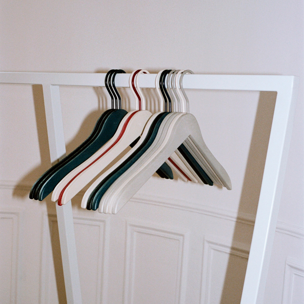 Coat Hanger -vaateripustimet