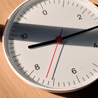 Wall Clock -seinäkello