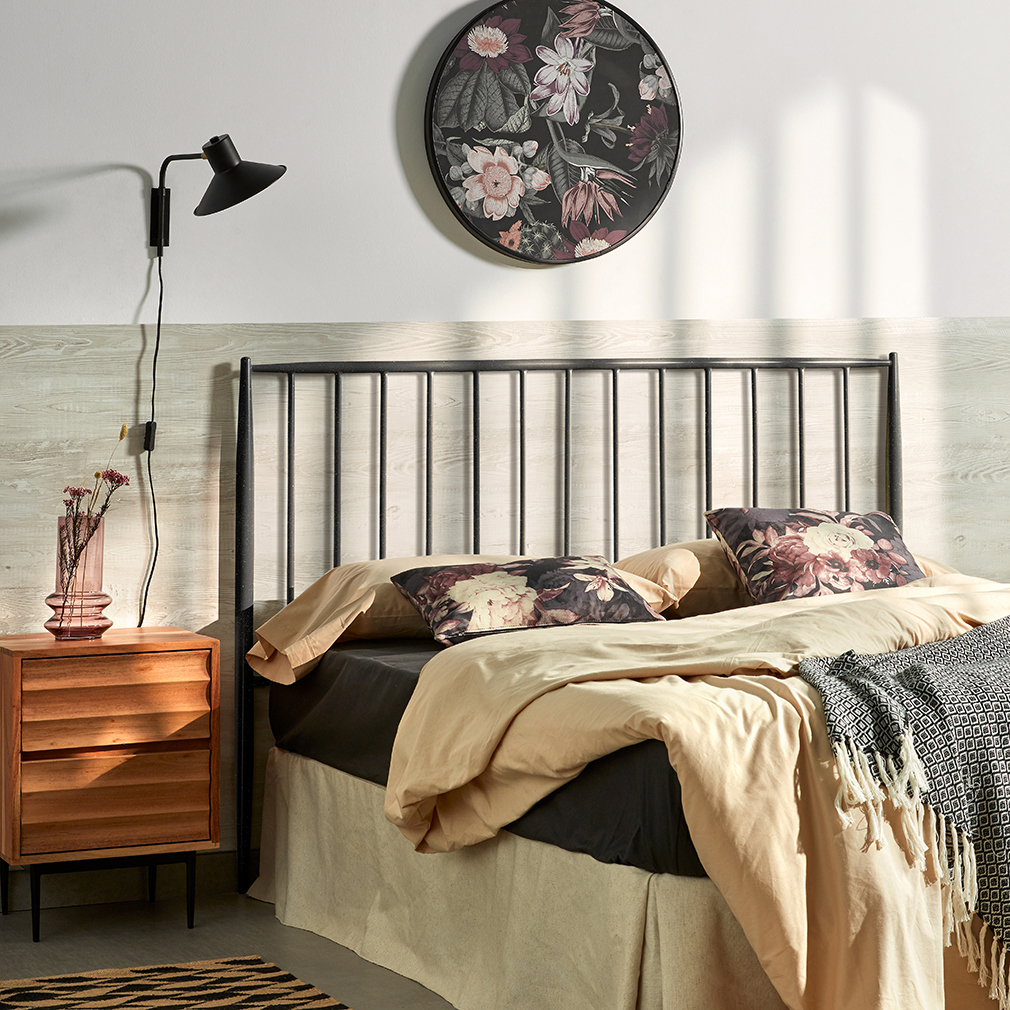 Aria Wall Lamp