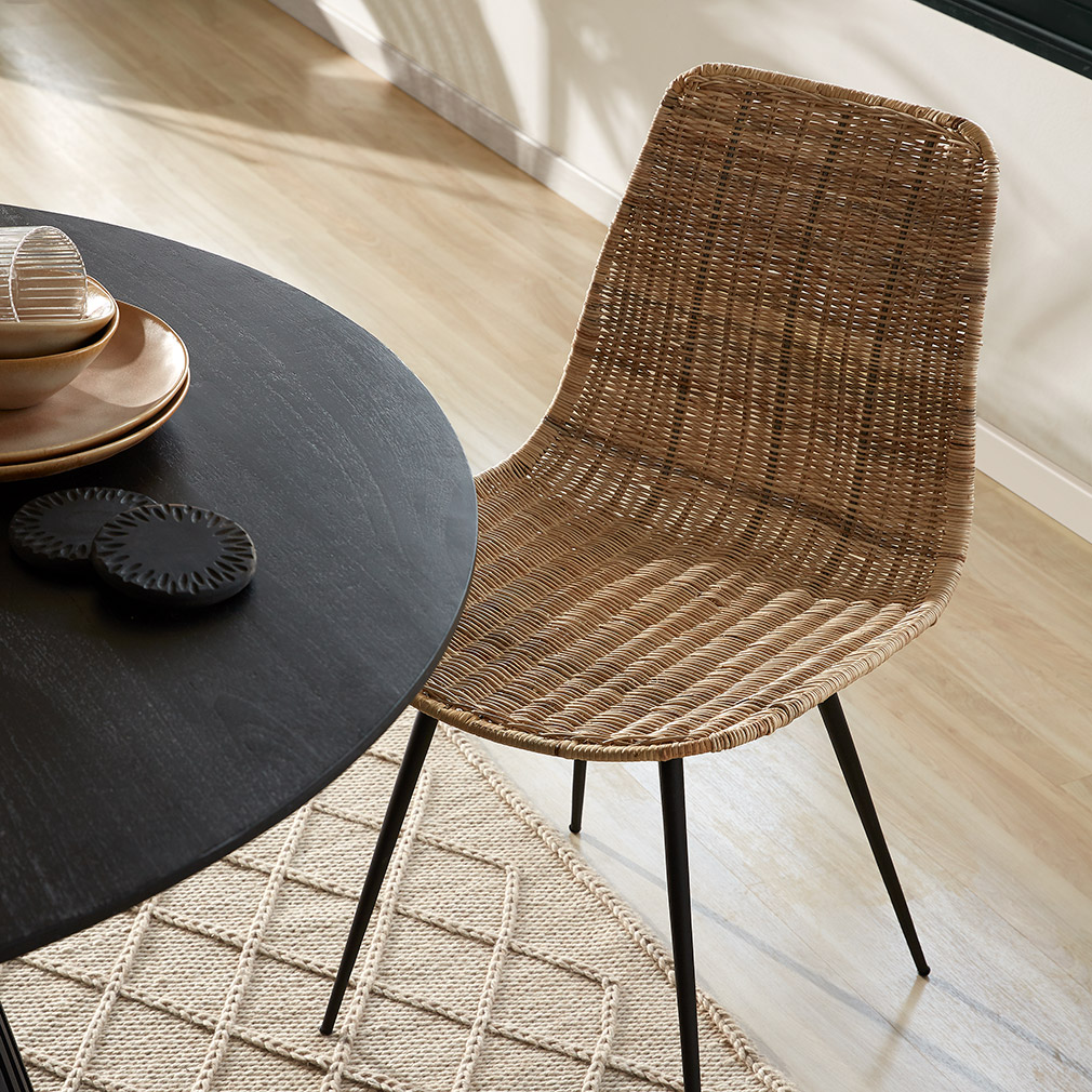 Metal woven chair best sale