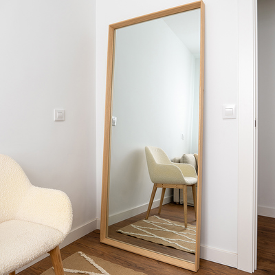 Nerina Mirror