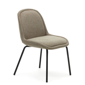 Aimin-tuoli, ruskea chenille/musta
