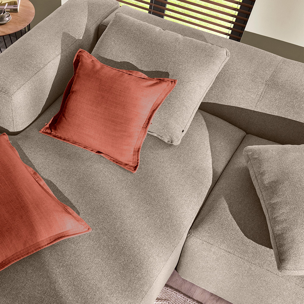 Blok Cushion