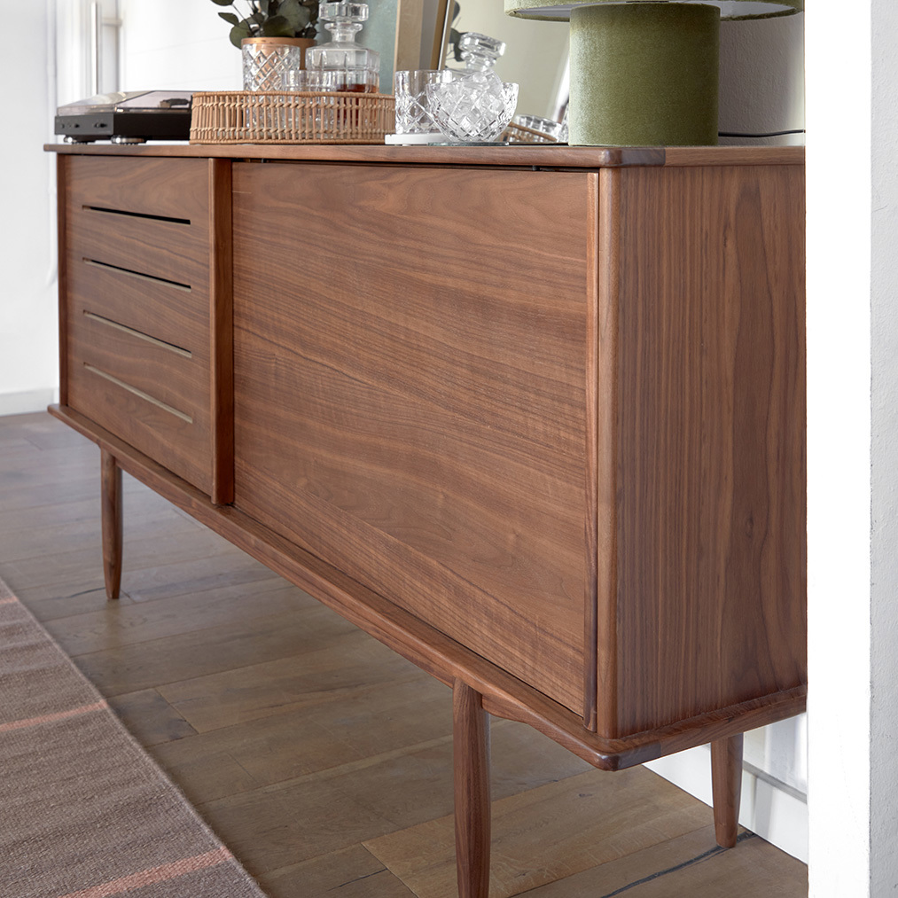 Carolin Sideboard