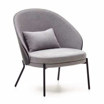 Eamy Armchair