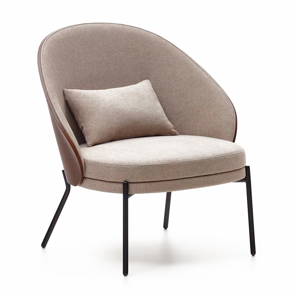 Eamy Armchair