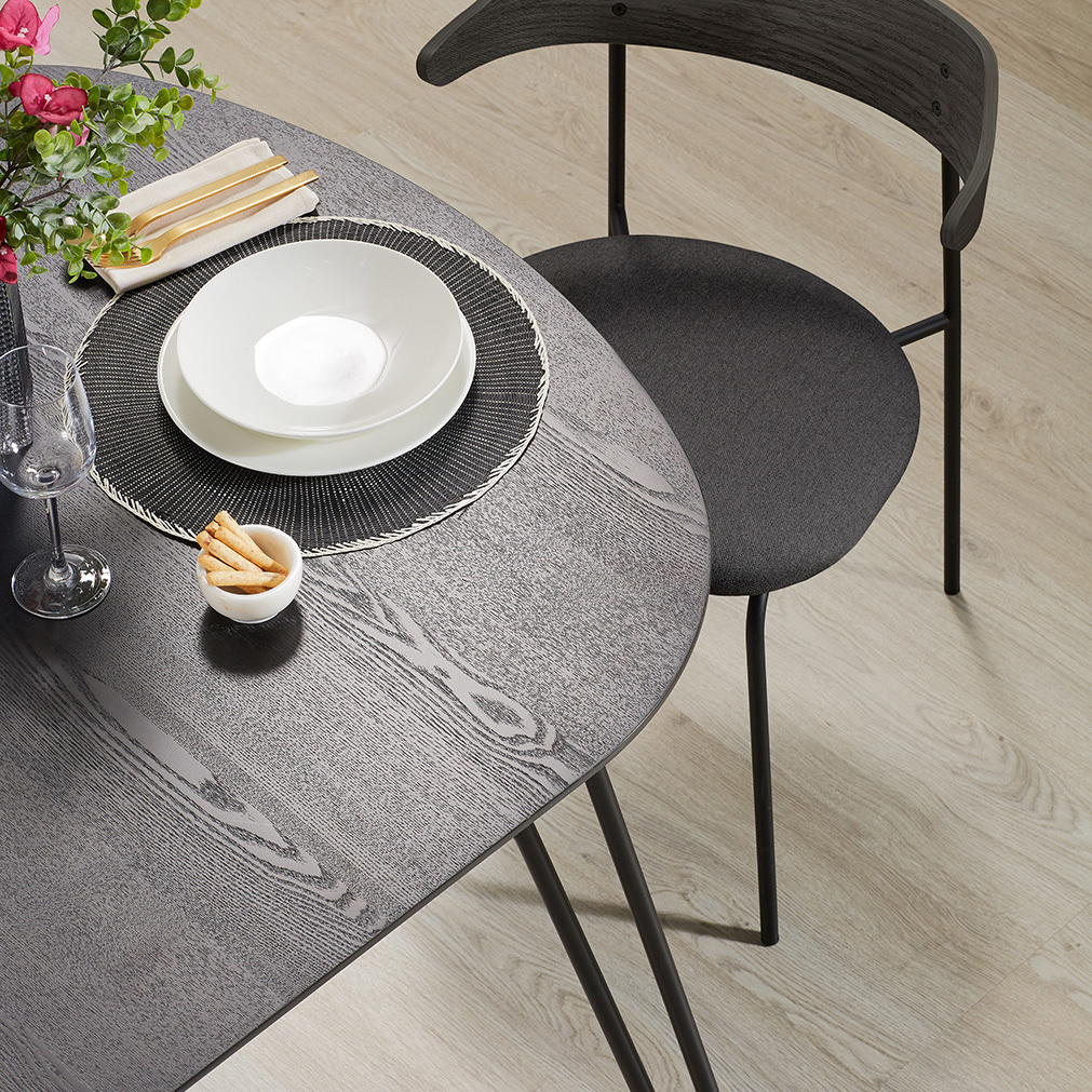 Milian Extendable Dining Table