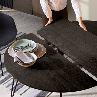 Milian Extendable Dining Table